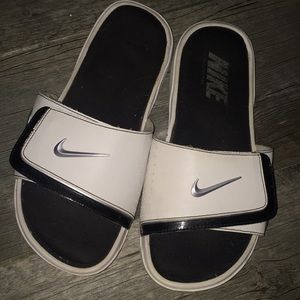 navy nike slides